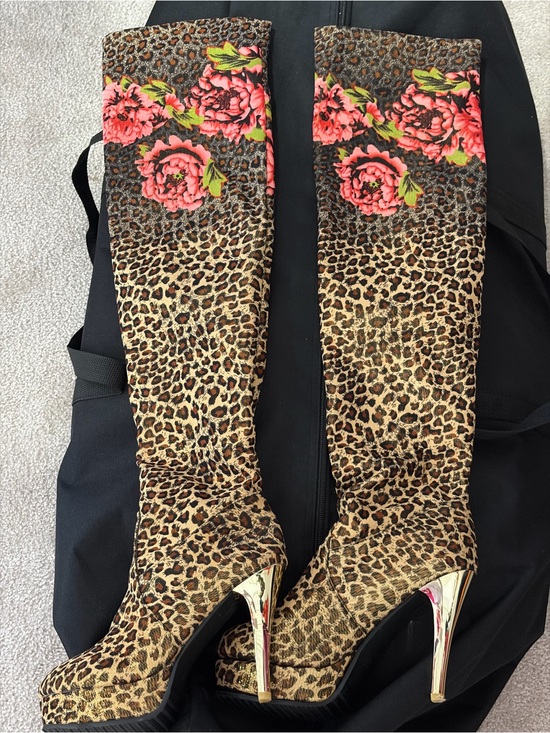 Source Unknown Shoes - Cheetah Over-the-Knee Boots with Pink Floral Trim and Gold Heels